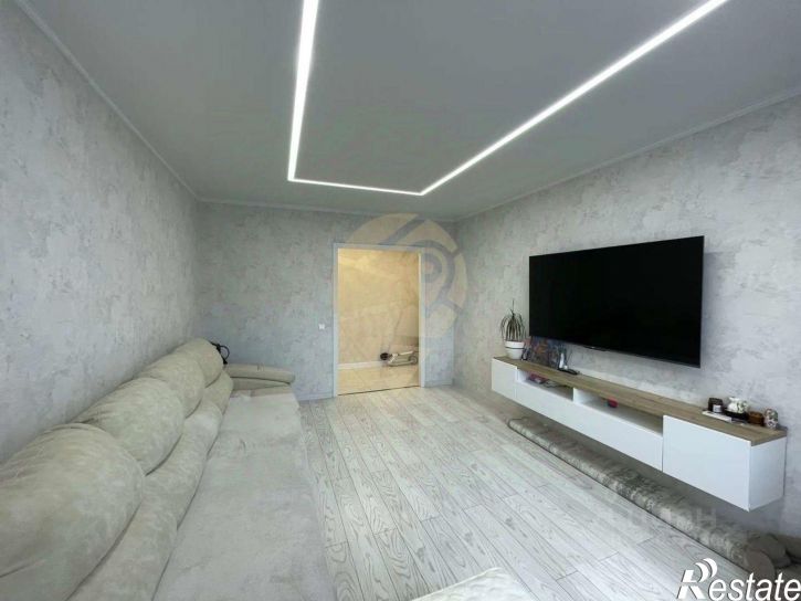 3-комн квартира мкр Королева, 32в,  д. 32в