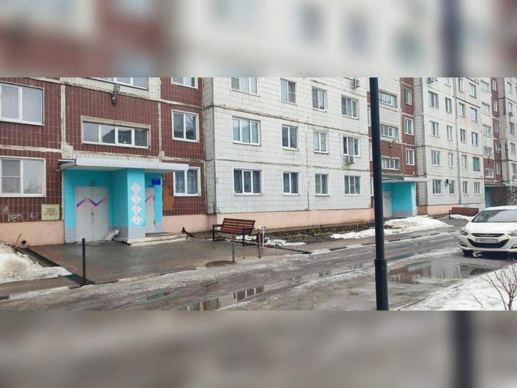 3-комн квартира Солнечный мкр., д.4