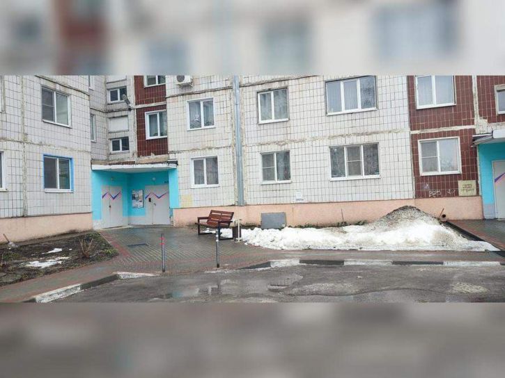 3-комн квартира Солнечный мкр., д.4