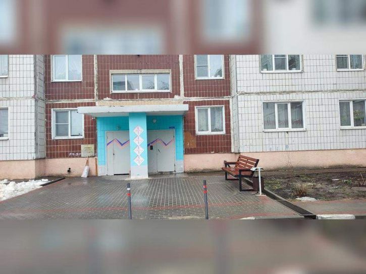 3-комн квартира Солнечный мкр., д.4