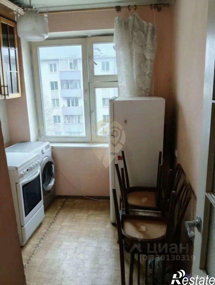 2-комн квартира Парковый мкр, 10,  д. 10