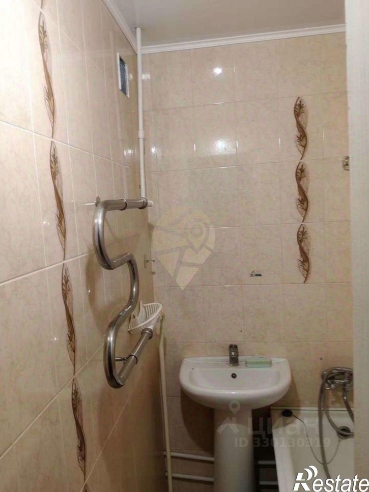 2-комн квартира Парковый мкр, 10,  д. 10