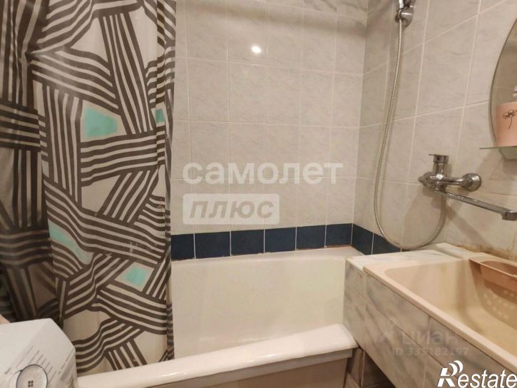 1-комн квартира мкр Макаренко, 34,  д. 34