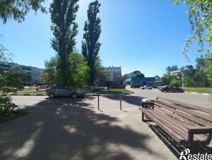 1-комн квартира мкр Приборостроитель, 2,  д. 2