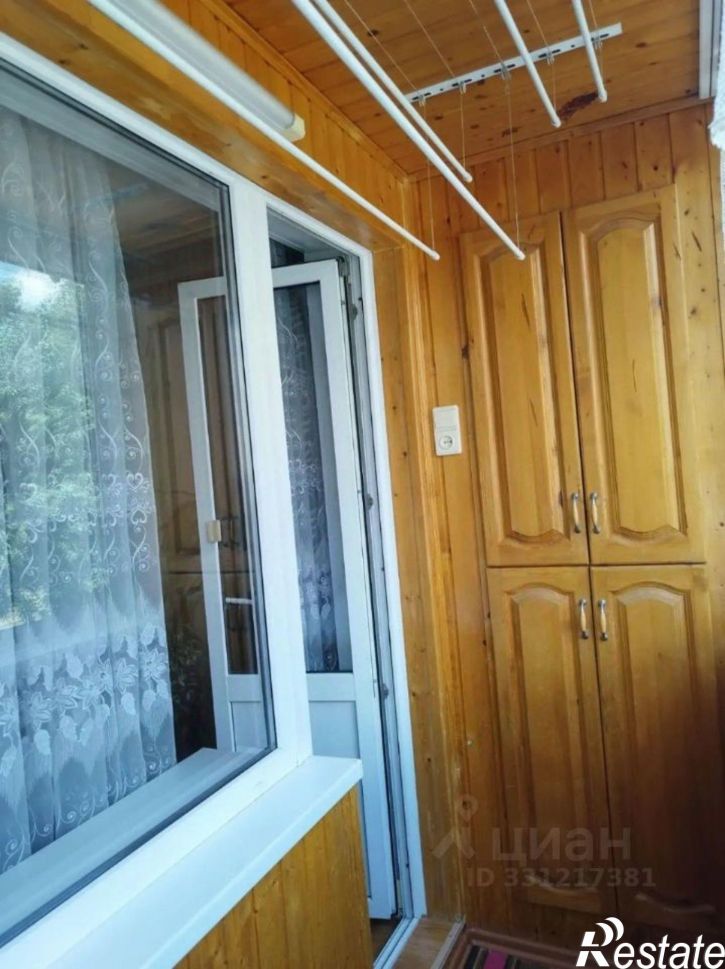3-комн квартира Весенний мкр, 3,  д. 3