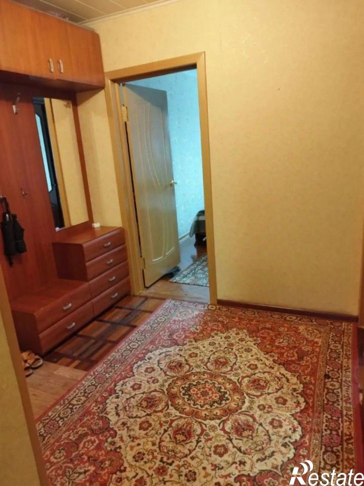 3-комн квартира Весенний мкр, 3,  д. 3