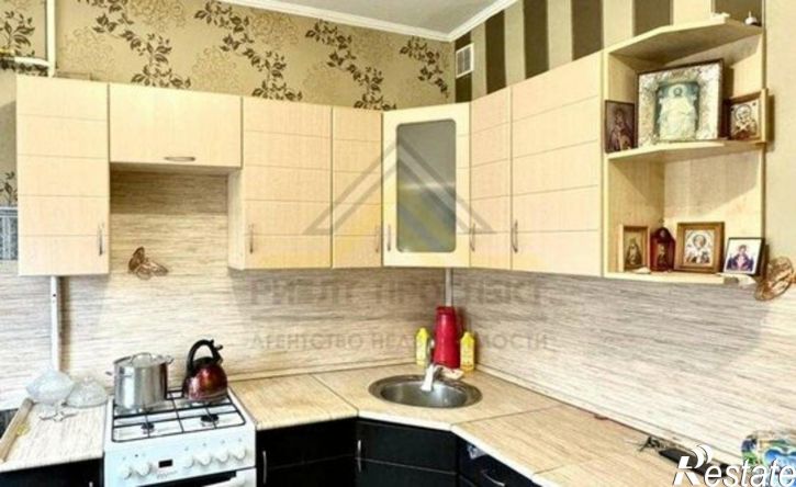 2-комн квартира Рудничный мкр, 10,  д. 10