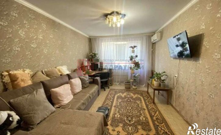 3-комн квартира мкр Конева, 1,  д. 1