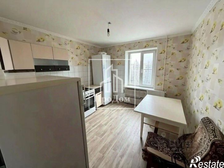 2-комн квартира мкр Приборостроитель, 27,  д. 27