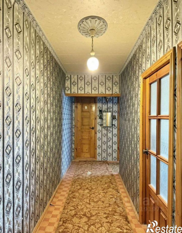 4-комн квартира мкр Королева, 1а,  д. 1а