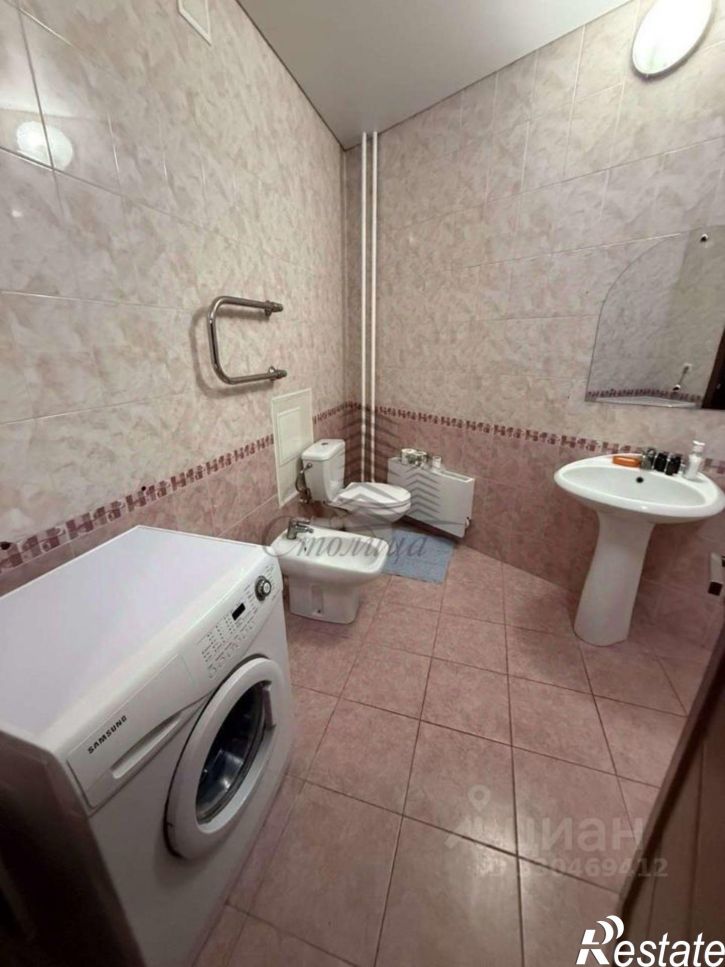 3-комн квартира Степной мкр, 6,  д. 6