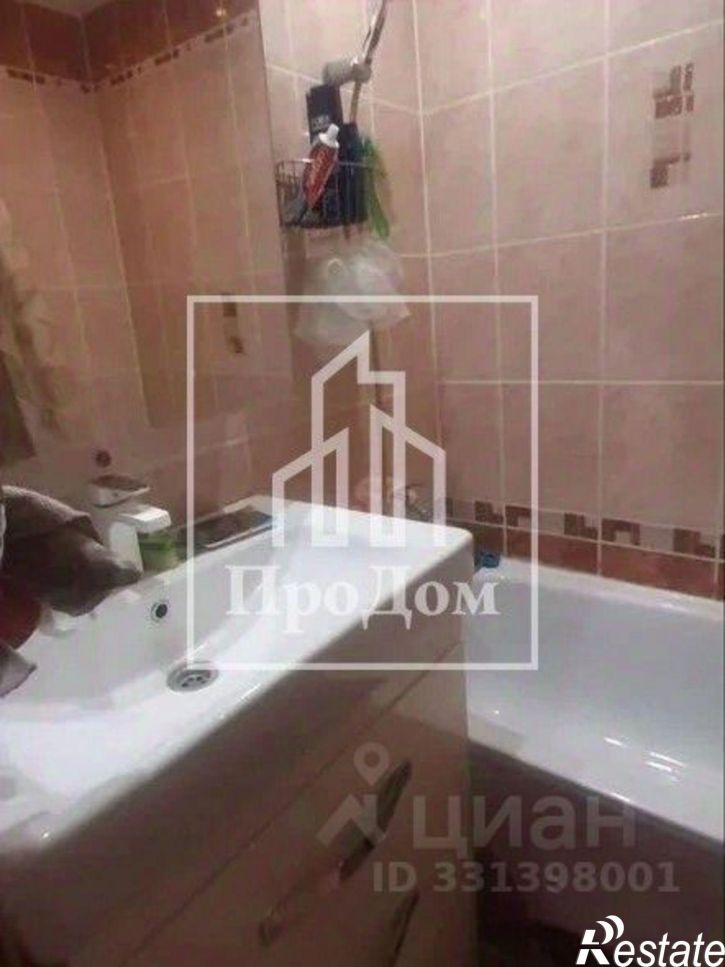 3-комн квартира мкр Королева, 33,  д. 33