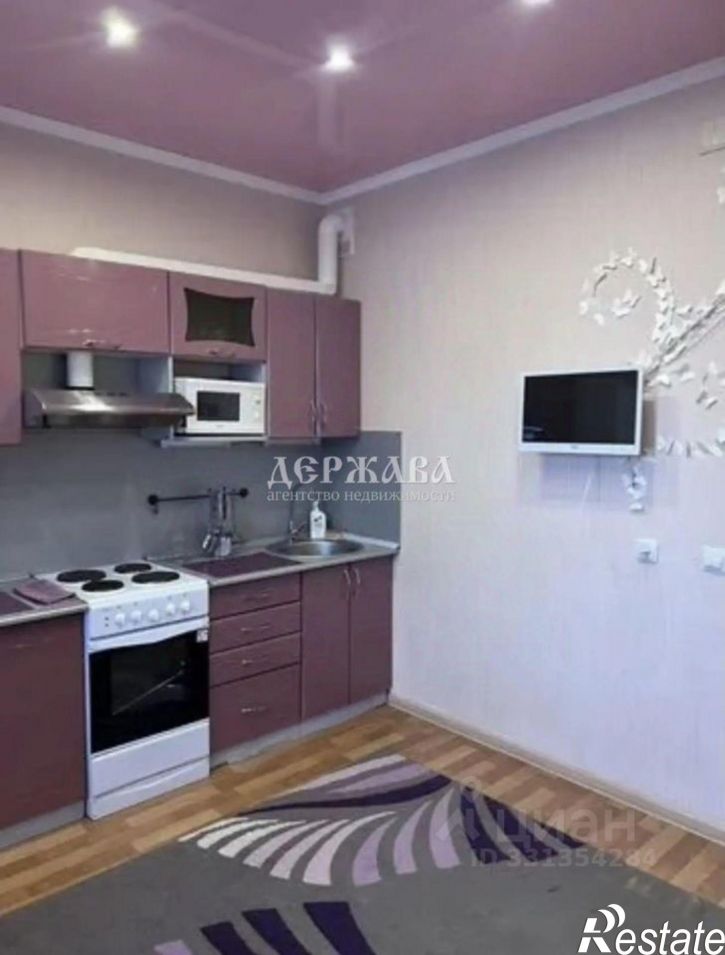 1-комн квартира Степной мкр, 10,  д. 10