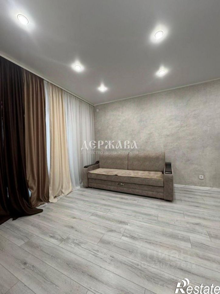 1-комн квартира пр-кт Алексея Угарова, 14Г,  д. 14Г