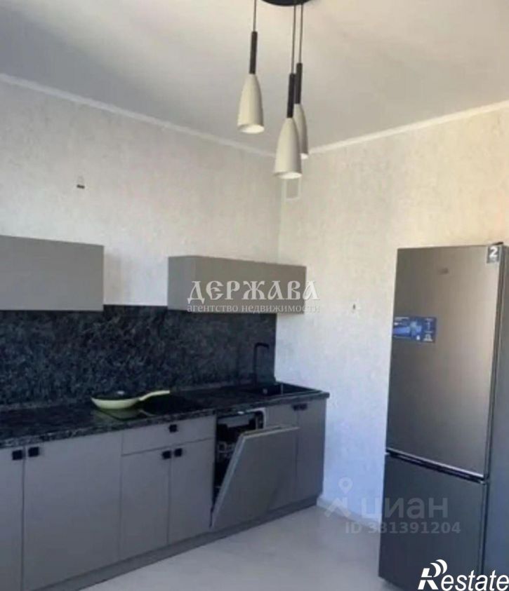 2-комн квартира Степной мкр, 35,  д. 35