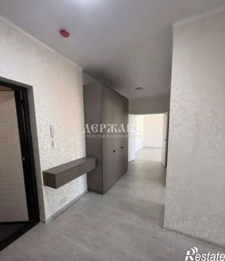 2-комн квартира Степной мкр, 35,  д. 35