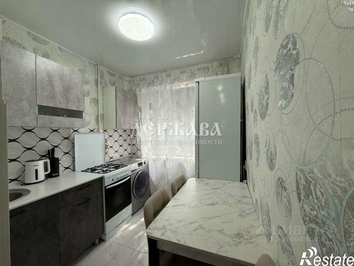 2-комн квартира Интернациональный мкр, 49,  д. 49