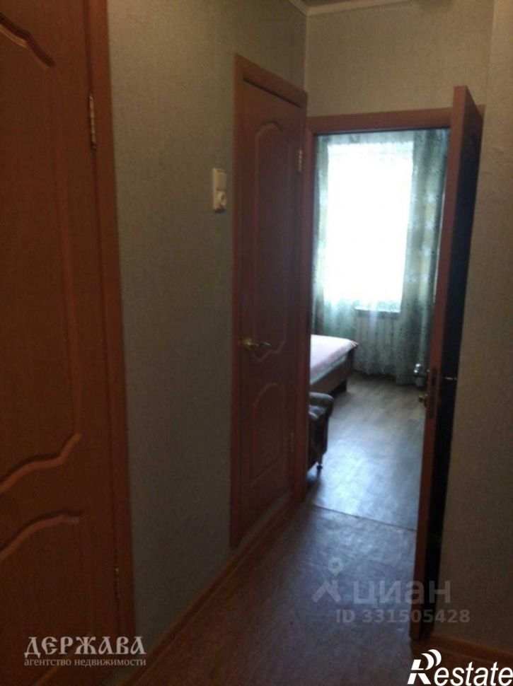 2-комн квартира мкр Макаренко, 34,  д. 34