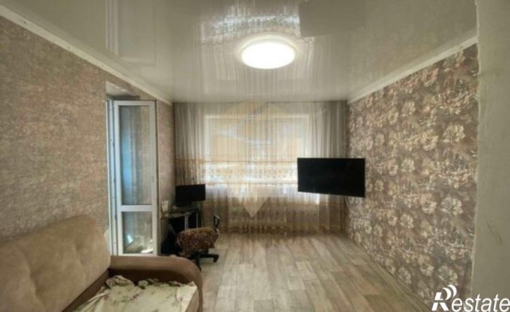 1-комн квартира мкр Молодогвардеец, 10,  д. 10