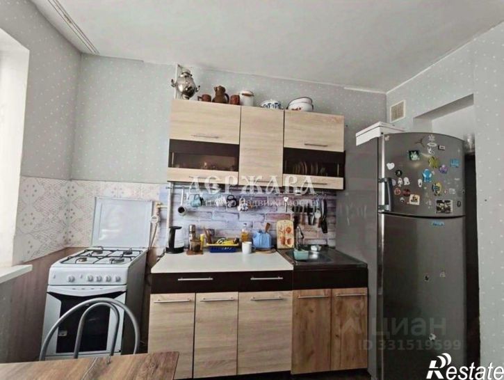 2-комн квартира Парковый мкр, 22,  д. 22