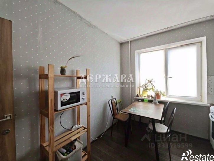 2-комн квартира Парковый мкр, 22,  д. 22