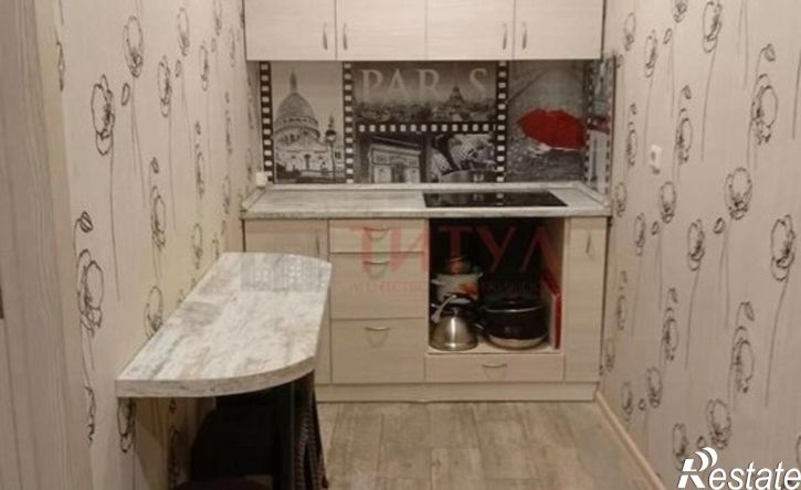 2-комн квартира мкр Макаренко, 5,  д. 5