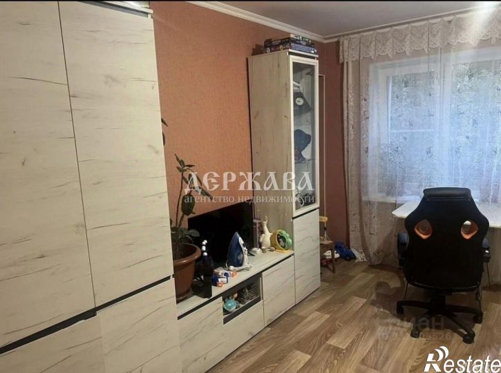 2-комн квартира мкр Жукова, 43,  д. 43