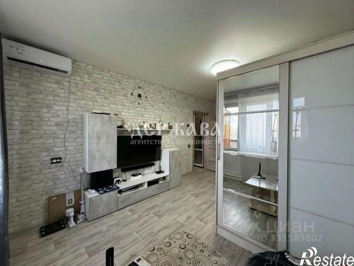1-комн квартира мкр Буденного, 4а,  д. 4а