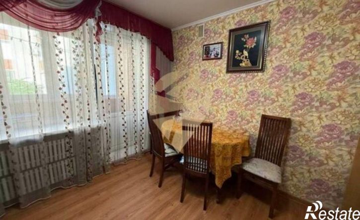 3-комн квартира мкр Дубрава квартал 1, 8,  д. 8