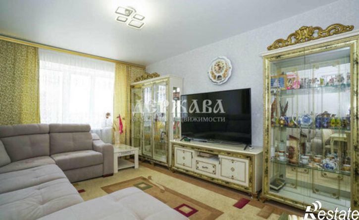 3-комн квартира Центральный мкр, 1,  д. 1