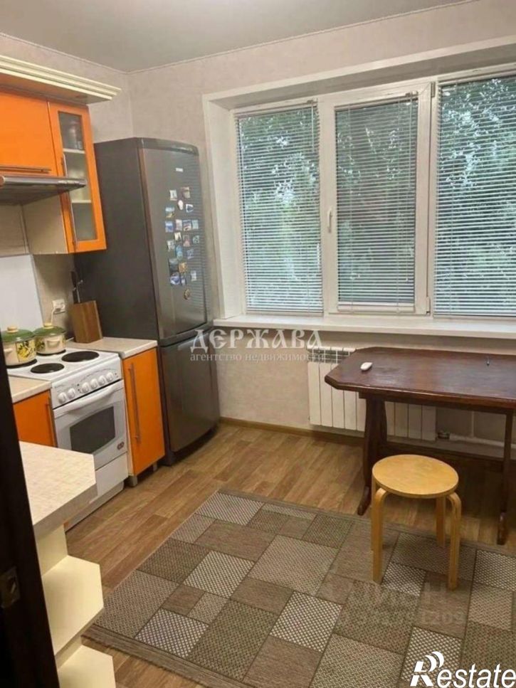 1-комн квартира мкр Макаренко, 33б,  д. 33б