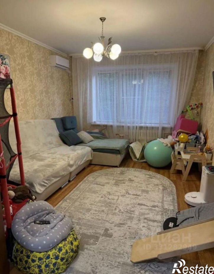 3-комн квартира Восточный мкр, 33,  д. 33