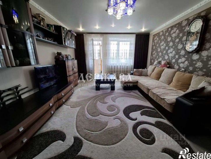 3-комн квартира мкр Макаренко, 11в,  д. 11в