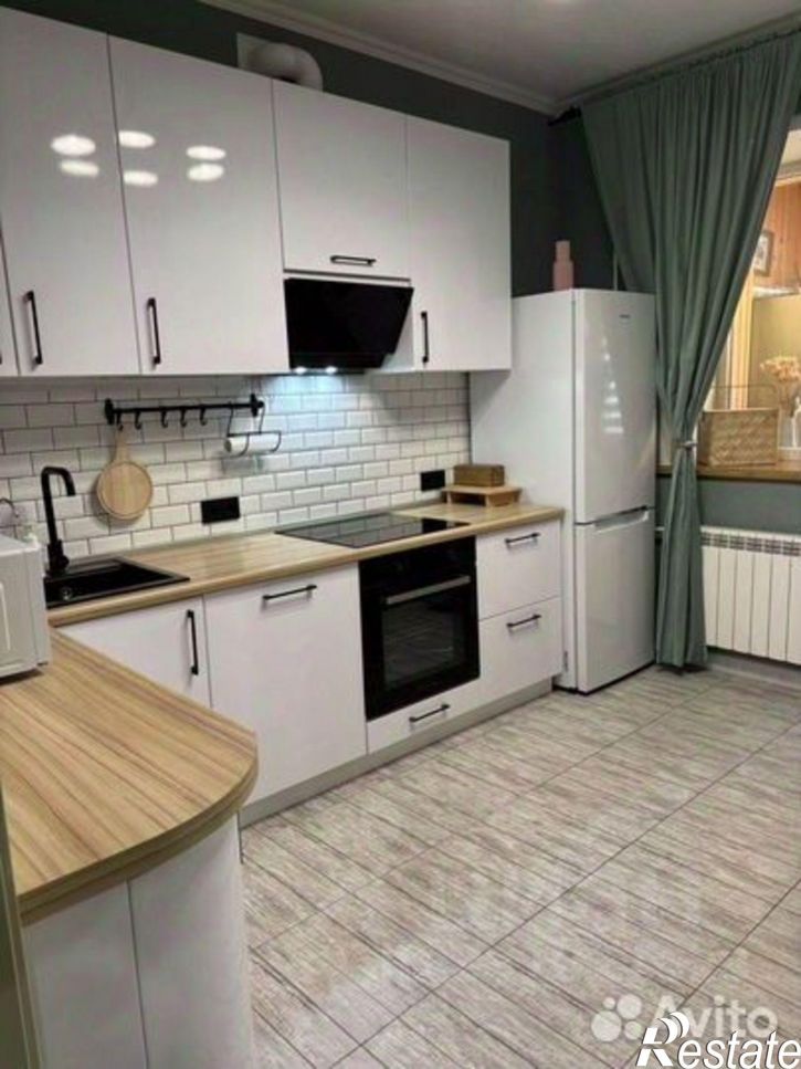2-комн квартира мкр Дубрава квартал 3, 33,  д. 33