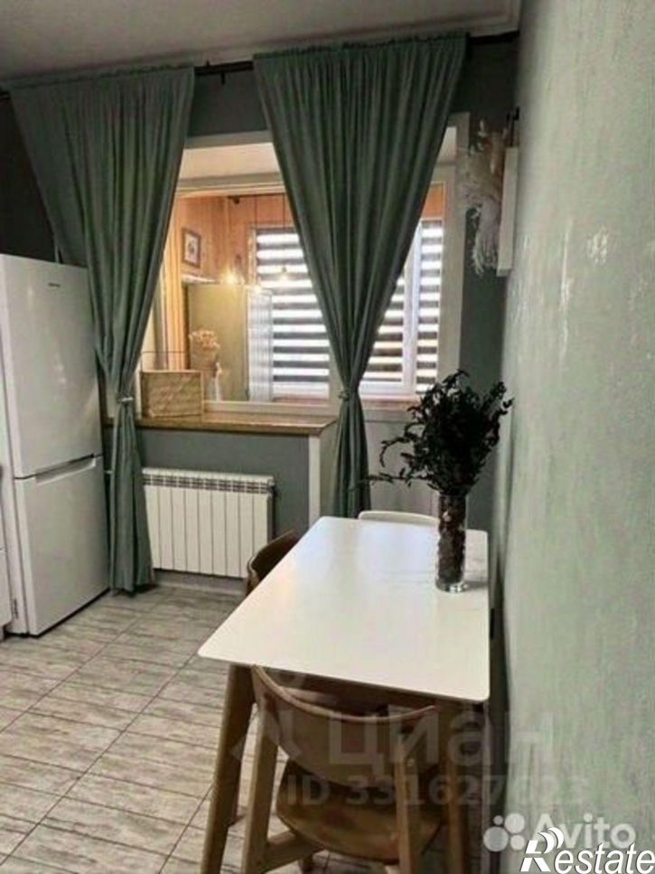 2-комн квартира мкр Дубрава квартал 3, 33,  д. 33