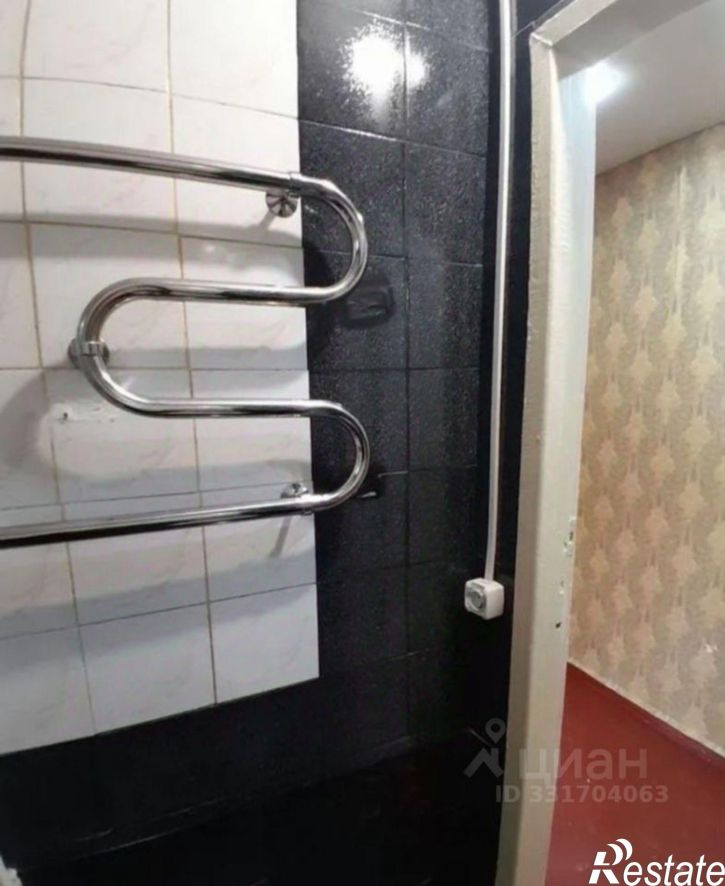 1-комн квартира мкр Горняк, 24,  д. 24
