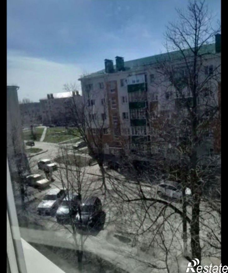 1-комн квартира мкр Горняк, 24,  д. 24