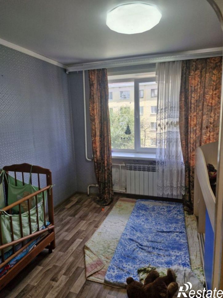 Комната мкр Горняк, 18,  д. 18