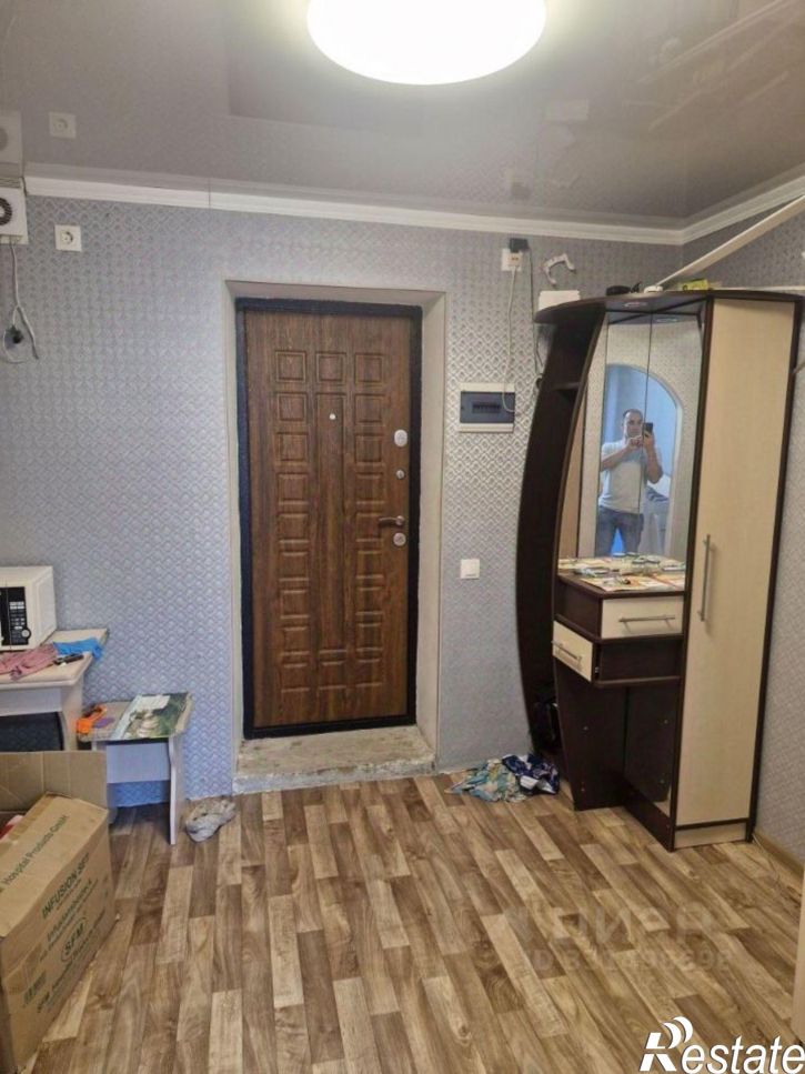 Комната мкр Горняк, 18,  д. 18
