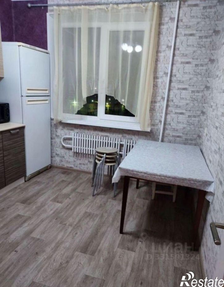 3-комн квартира Солнечный мкр, 8,  д. 8
