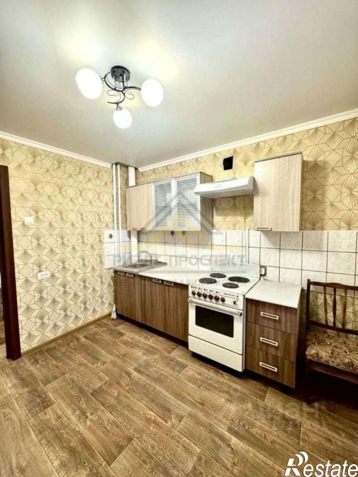3-комн квартира мкр Королева, 18,  д. 18