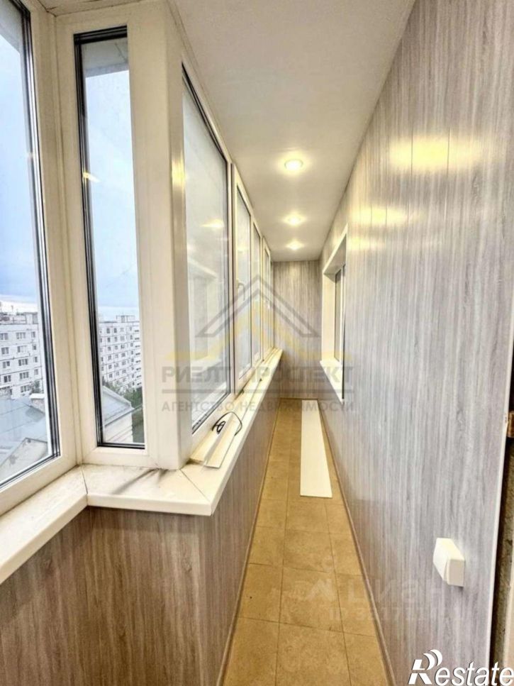 3-комн квартира мкр Королева, 18,  д. 18