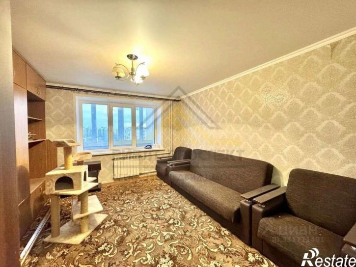 3-комн квартира мкр Королева, 18,  д. 18