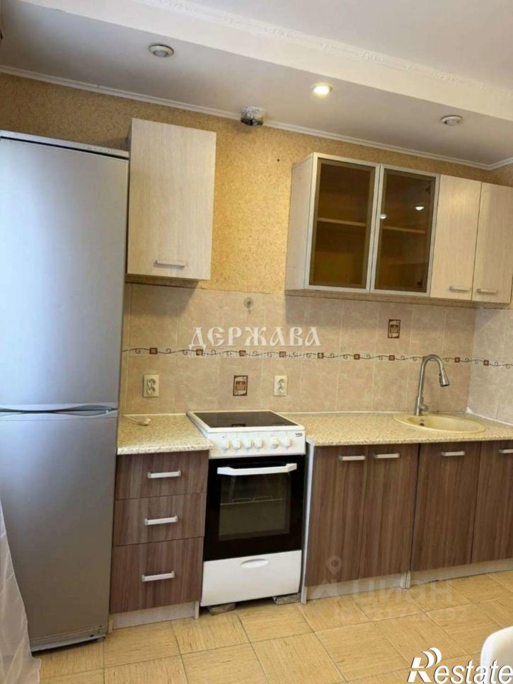 3-комн квартира мкр Жукова, 27,  д. 27