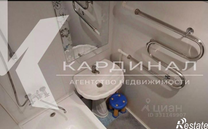 3-комн квартира мкр Молодогвардеец, 11,  д. 11