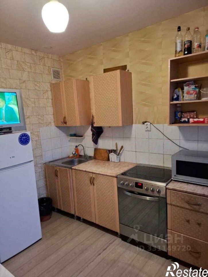 3-комн квартира Восточный мкр, 8,  д. 8