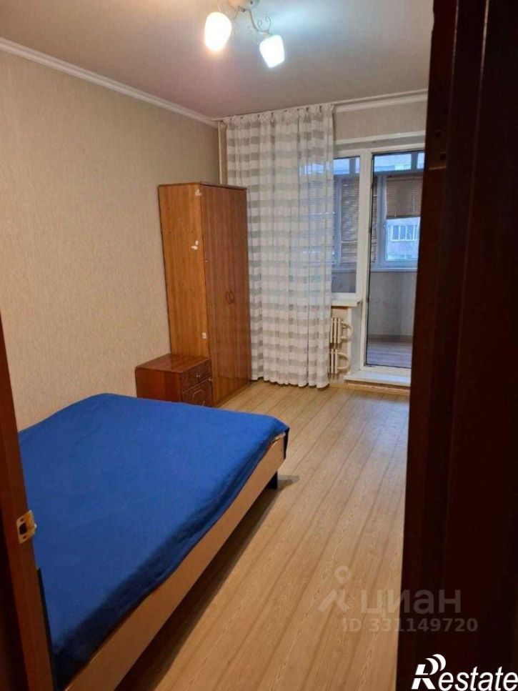 3-комн квартира Восточный мкр, 8,  д. 8
