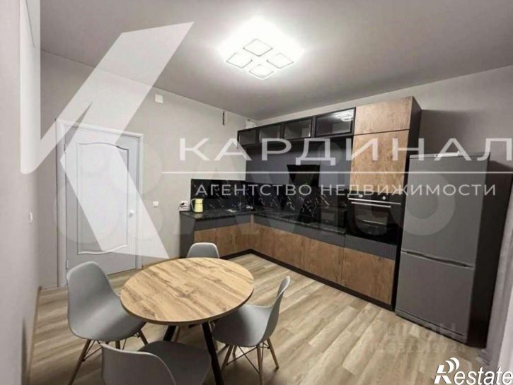 2-комн квартира Степной мкр, 1,  д. 1