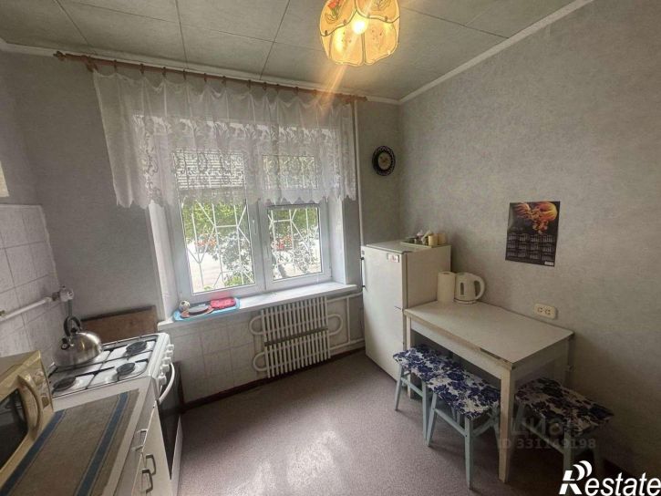 3-комн квартира Студенческий мкр, 18,  д. 18