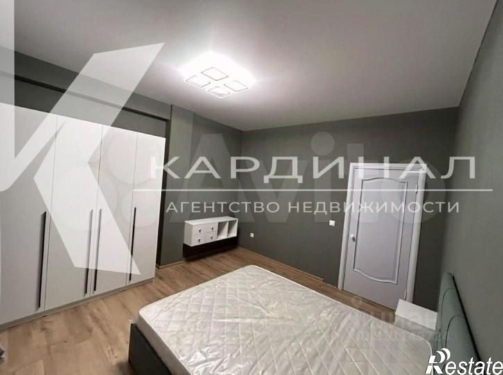 2-комн квартира Степной мкр, 1,  д. 1